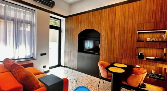 Студия Deluxe JAIS Home-Moon Apartment-Old Town/ Muzeului Square