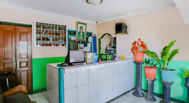 SPOT ON 90100 Hotel Kediri Bandungan
