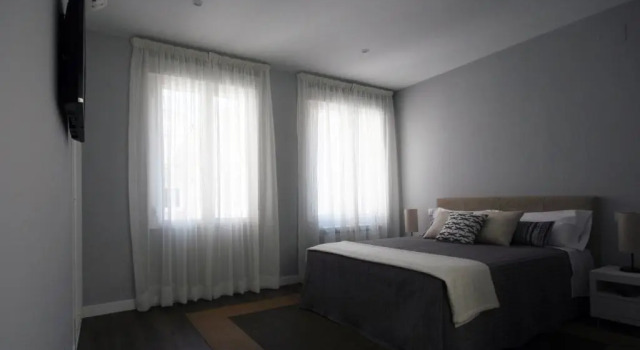 Noa Apartment, Забронировать Апартаменты/квартира Отели Мадрида с парковкой, рядом с Театр Монументал, Парковка
