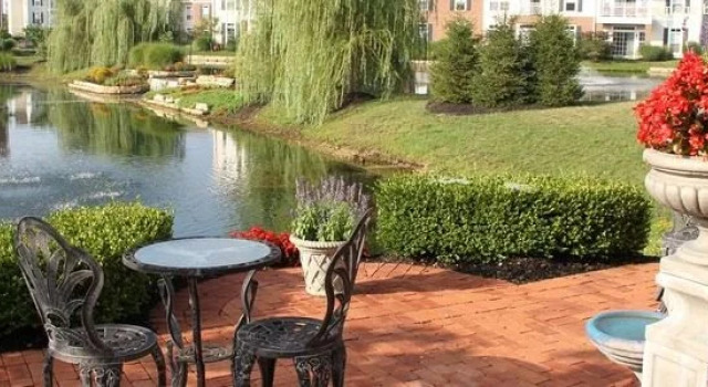 The Charleston, Book Hotel Columbus Ohio