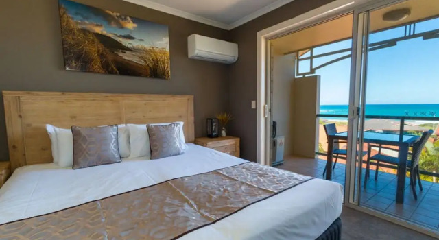 Апартаменты Executive c 1 комнатой с балконом Beach Haven Executive Apartments