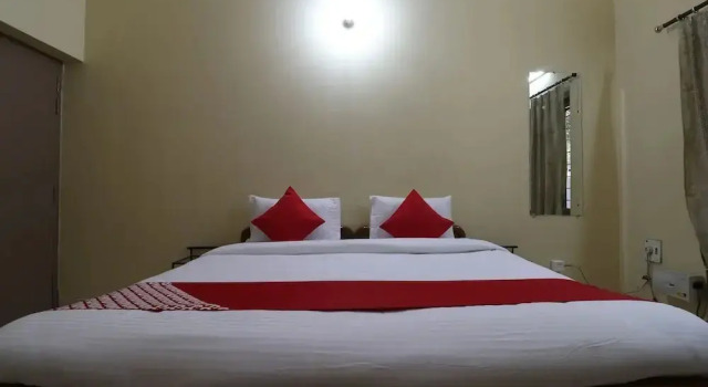 Aamrapaali Water Park by OYO Rooms, Забронировать Отель Каколи штат Уттар-Прадеш