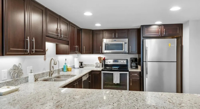 Starboard Village 521