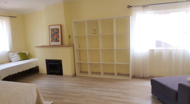 House with 4 Bedrooms in Portimão, with Wonderful City View, Furnished Terrace And Wifi - 1 Km From the Beach, Rezervovat Rekreační dům Chaty v Algarve, Chalupa