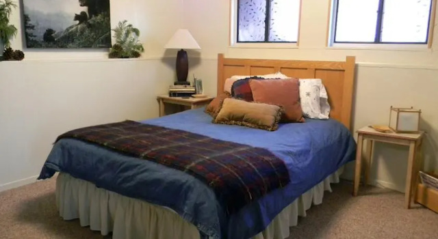 Ebbetts Pass Visitors Center & Bear's Lair Inn, Reserva ahora Hotel Arnold California