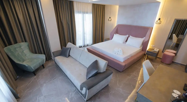 Полулюкс с балконом Brilliant Hotel & SPA