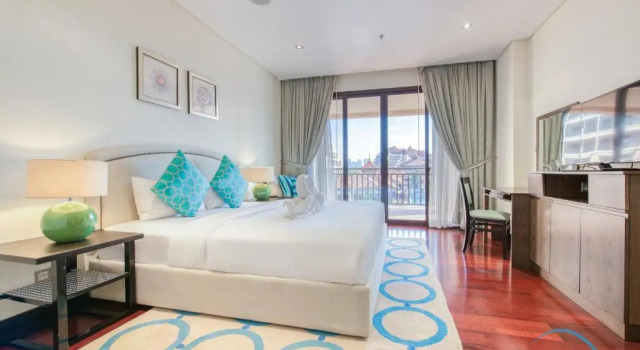 Splendid 2 Bedroom Apartment at Royal Amwaj, Palm Jumeirah by Deluxe Holiday Homes, Забронировать Апартаменты/квартира Отели Дубая с бассейном, Бассейн