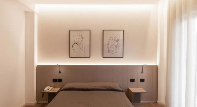 Полулюкс Deluxe Renzo Hotel