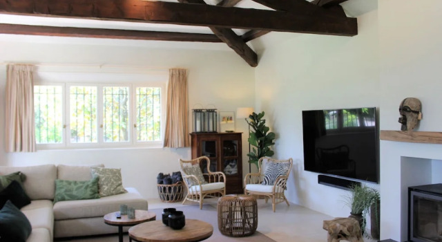 Luxurious Villa in Mougins with Swimming Pool, Rezervasyon Villa Sophia Antipolis havuzlu oteller, Yüzme Havuzu