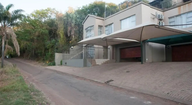 Scenic Views, Boek Hotel Hartbeespoort 