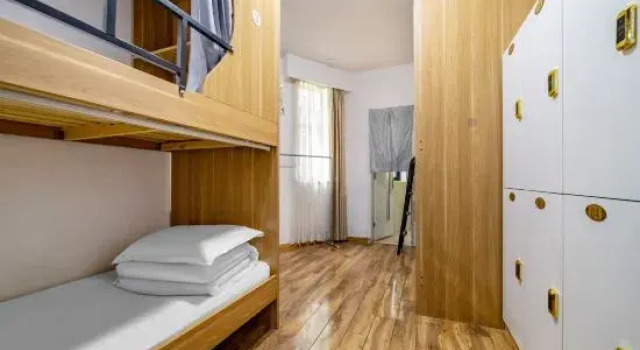 Кровать в общем номере (женский номер) Changqiu International Youth Hostel (Shanghai Hongqiao International Exhibition Center)