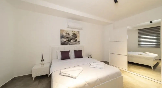Lovely Flat With Shared Pool and Balcony in Alanya, Забронировать Отель Алания 