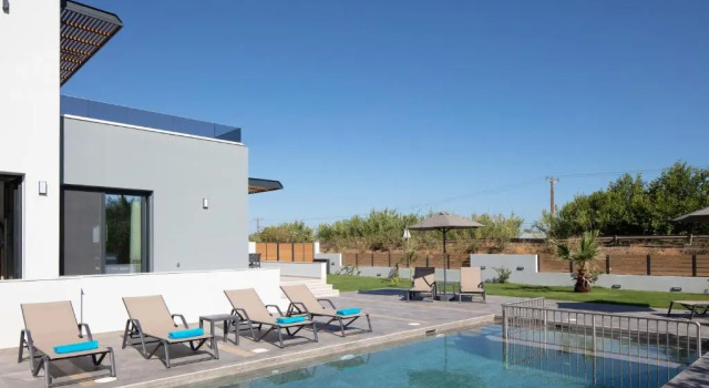 Вилла Superior Sunnyside Villas, Just Steps to the Beach & Restaurants, By ThinkVilla