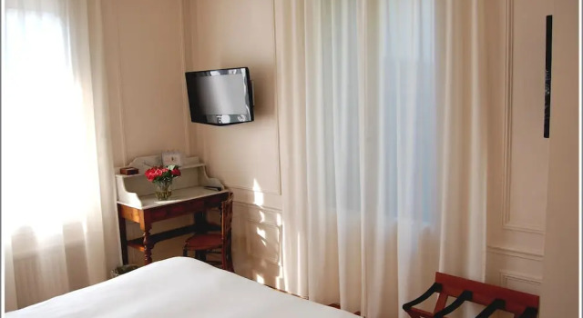 Двухместный номер Classic Цокольный этаж La Villa Paris - B&B