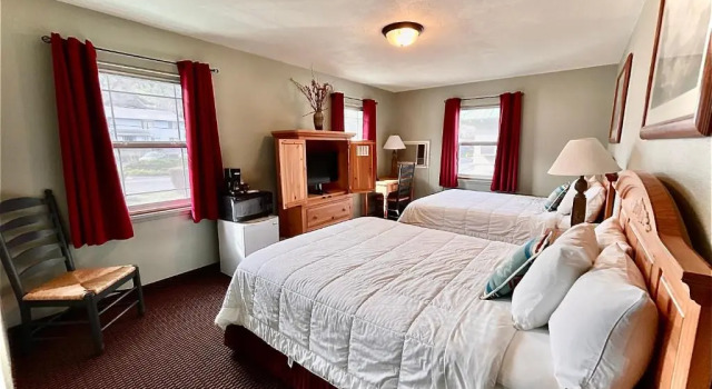 Standard Vierer Zimmer Rugged Country Lodge