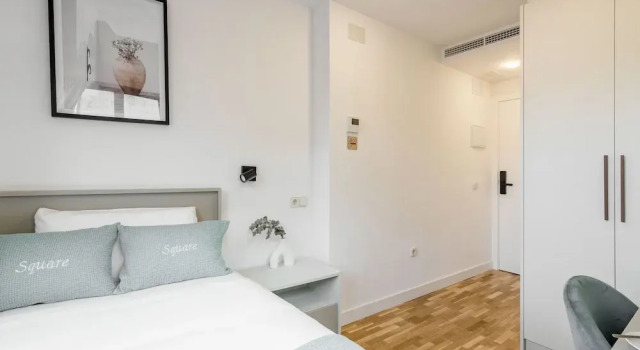 Номер Economy Square Rooms by Charming, cerca del aeropuerto y con un pequeño gimnasio