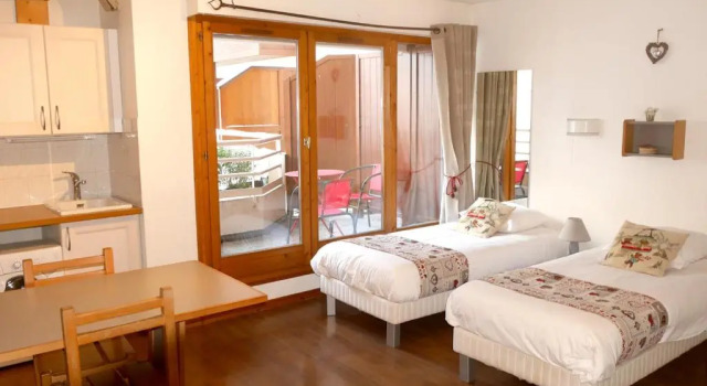 Студия с балконом Le Grand Chalet - Le Studio