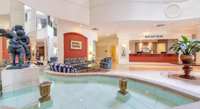 The Phoenician Resort, Rezerwuj Ośrodek wypoczynkowy Hotele resortowe w Queensland, Ośrodek wypoczynkowy
