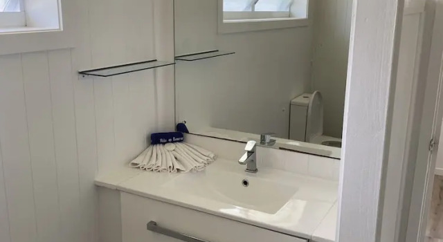 Номер Standard с балконом The Black Pearl Beachside Apartments