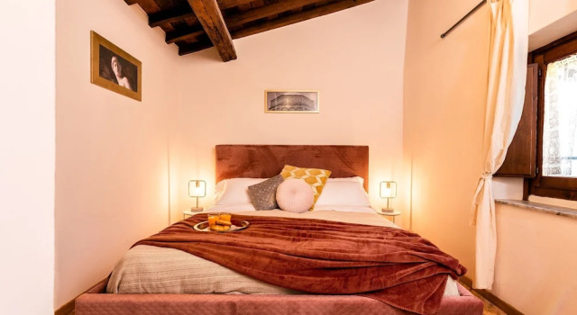 Elegant and historic 3-Bedroom in city center