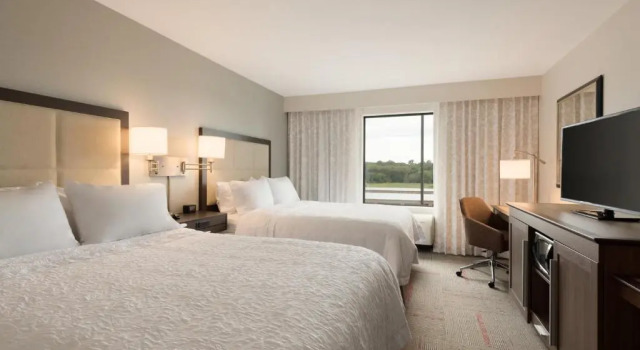 Четырёхместный номер Standard Hampton Inn & Suites Kenosha Pleasant Prairie