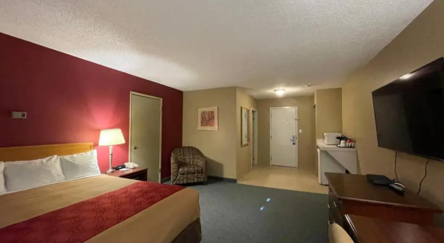 Номер Standard Travelodge by Wyndham Fort St John