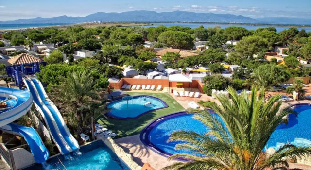 Mobilhome tout confort en camping 4* à 40m de la plage