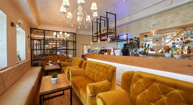 Hiša Ančka, Boutique Hotel & Maja Rooms, Book Boutique Slovenj Gradec 