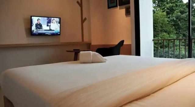 Двухместный номер Standard с балконом B Boutique Hotel