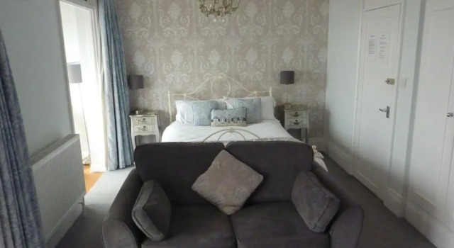 Люкс Pebbles Guest House