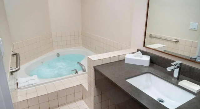 Люкс Fairfield Inn & Suites by Marriott Bend Downtown