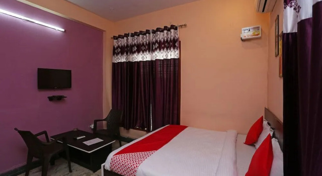Oyo 27969 Radiant Casa