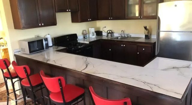 Апартаменты Comfort Retreat Comfortable Apartments