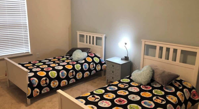 Comfortable 3BR Townhome Near Parks, Great Value, Забронировать Вилла Отели штата Флориды 4 звезды, 4*