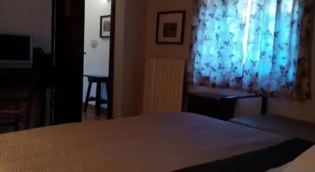 Agriturismo Tre Santi, Rezervasyon Otel Padula Cilento