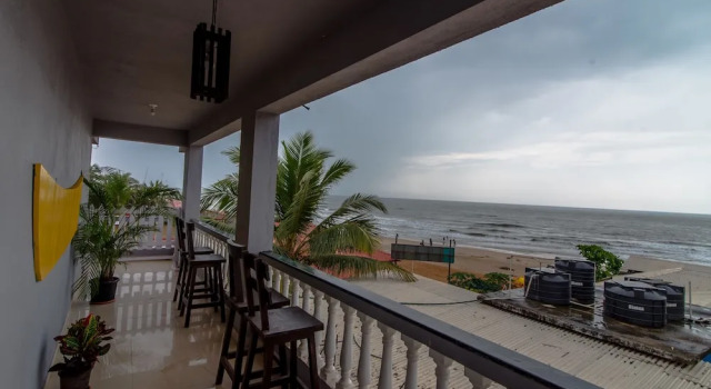 Sea-Asta Beach Guest House, Prenota Affittacamere Baga 