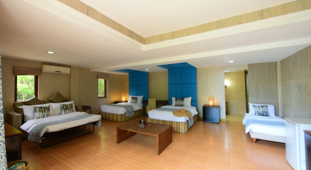 Семейный номер Standard с балконом Tugawe Cove Resort
