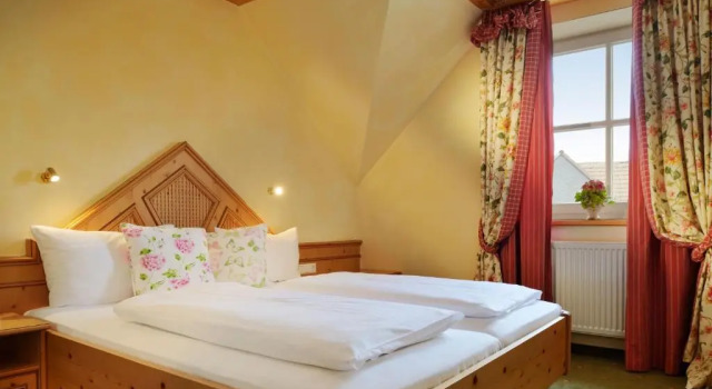 Люкс Romantik Hotel Knippschild