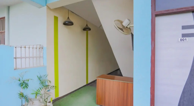 Rana Residency by OYO Rooms, Забронировать Отель Нойда штат Уттар-Прадеш