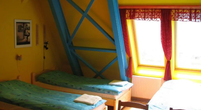 Четырёхместный номер Standard 7x24 Central Hostel