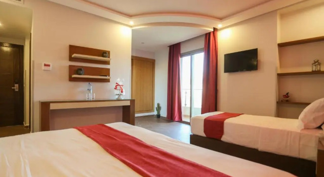 Полулюкс HOTEL MAKARIM TETOUAN