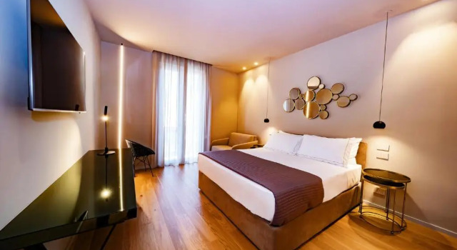 Camera Luxury Elite Accommodations & Hydromassage Pool