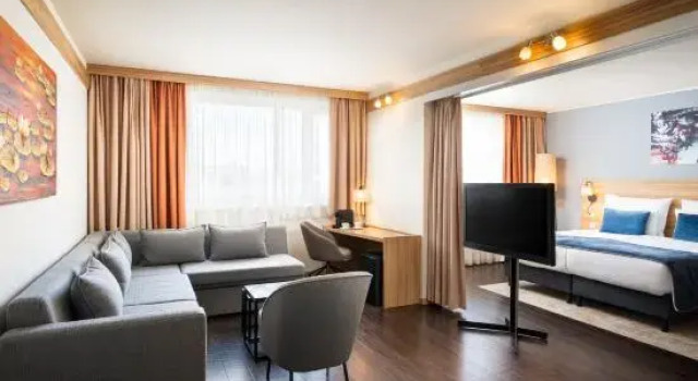Люкс Leonardo Hotel Vienna Schönbrunn
