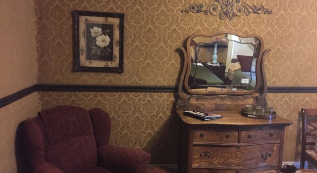 Weaverville Whitmore Inn