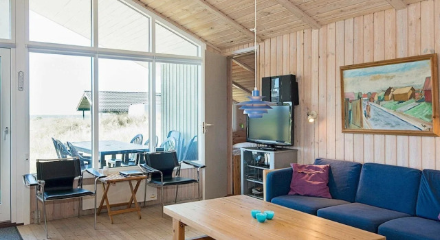 Cozy Holiday Home in Lokken Denmark With Terrace, Rezervovat Hotel Løkken 