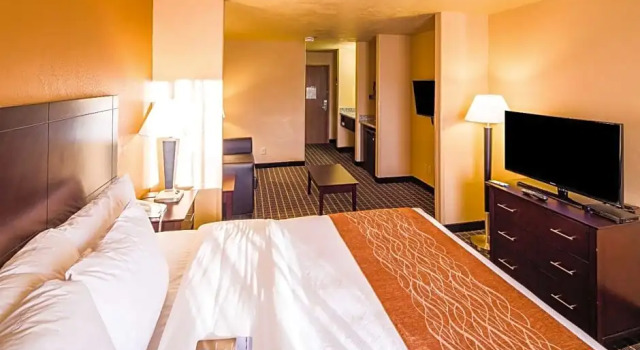 Двухместный люкс c 1 комнатой Comfort Inn & Suites Gunnison-Crested Butte