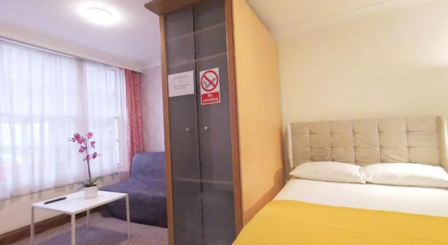 Flat 1 at 6 Taunton Mews