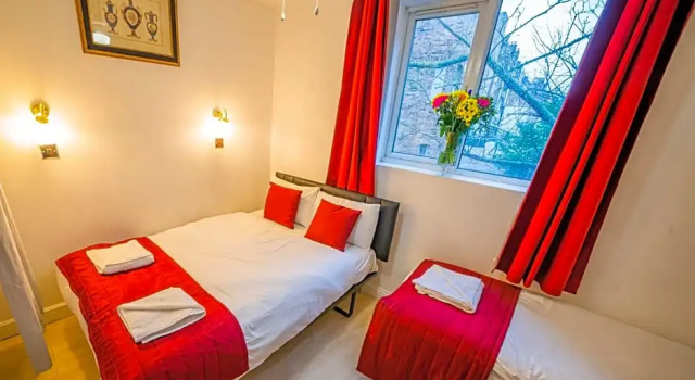 Трёхместный номер Standard New Dawn Hotel
