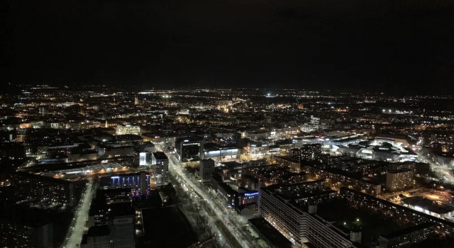 Люкс Business 30th+ Floor Apartments in Sky Tower