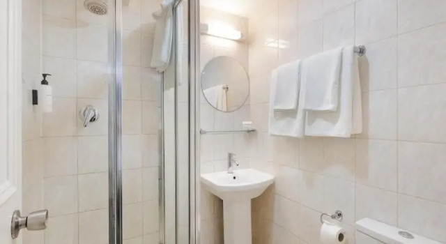 Номер Economy Queens Park Premier London Hyde Park